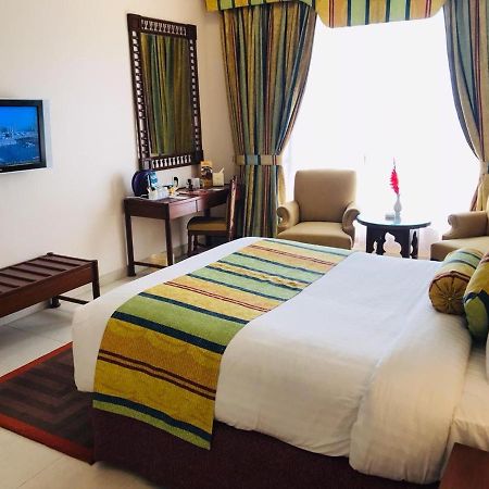 Beach Luxury Hotel Karachi Eksteriør bilde