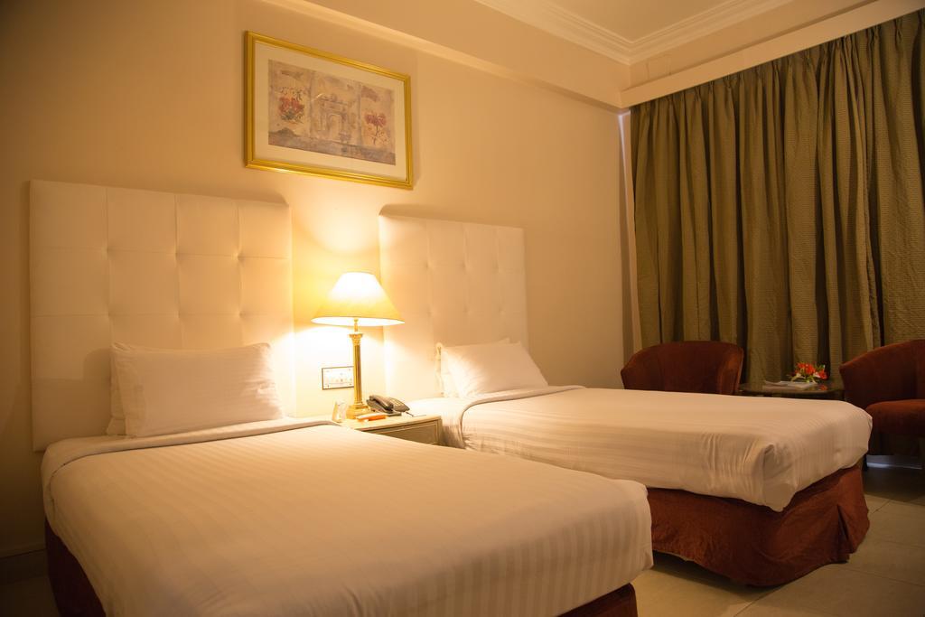 Beach Luxury Hotel Karachi Eksteriør bilde