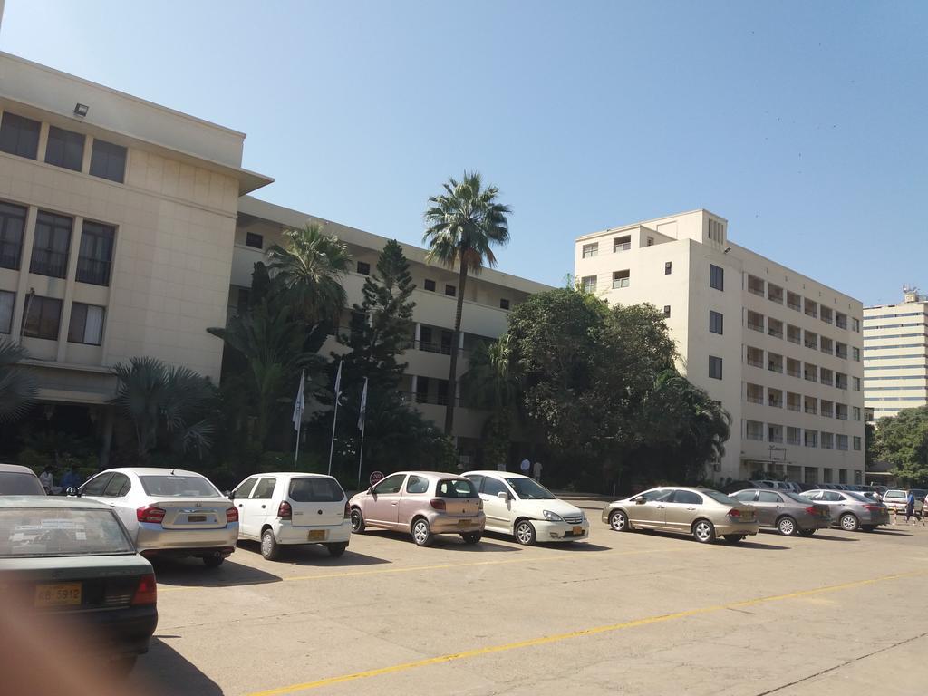 Beach Luxury Hotel Karachi Eksteriør bilde