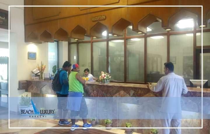 Beach Luxury Hotel Karachi Eksteriør bilde